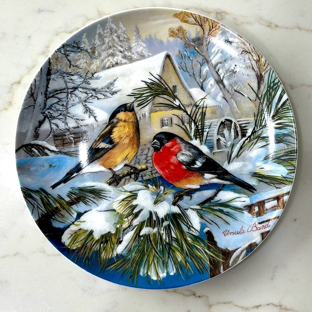 Hutschenreuther Germany “Birds in Winter” Plate